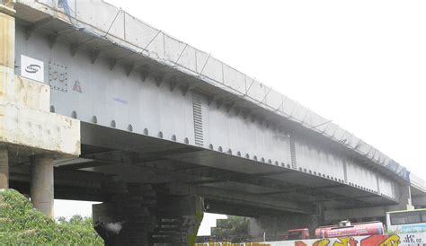 twin spine steel box girder bridge|box girder bridge optimization.